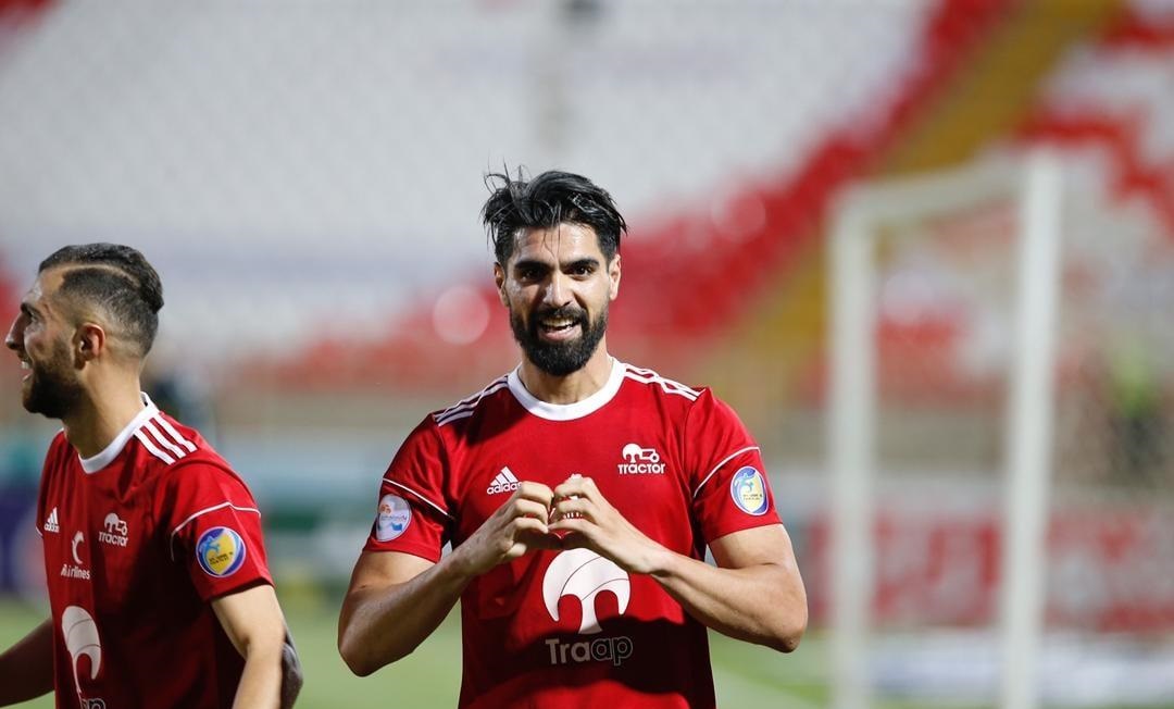 عدم توافق لژیونر مطرح با پرسپولیس عدم توافق لژیونر مطرح با پرسپولیس