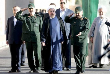 جدال میان روحانی و نهادهای نظامی ايران بر سر برجام جدال میان روحانی و نهادهای نظامی ايران بر سر برجام