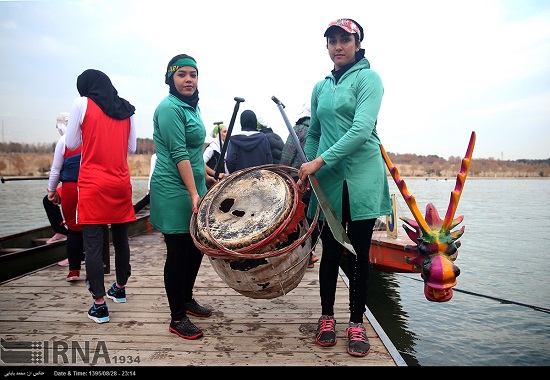 رقابت داغ دختران قایقران درتهران +گزارش تصویری