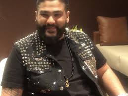 ساسی مانکن ساسی مانکن