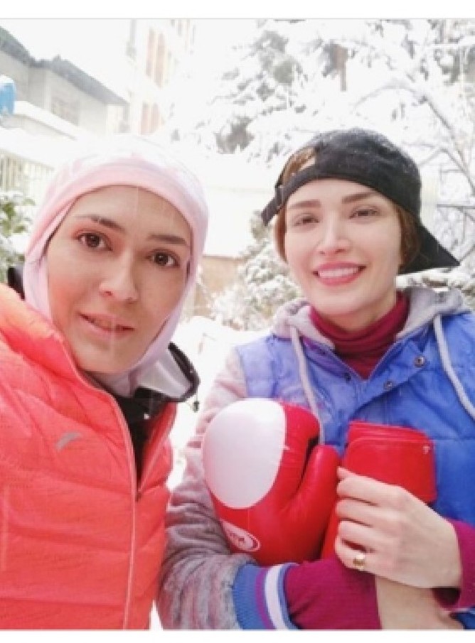 متفاوت‌ترین استایل زمستانی بهنوش طباطبایی +عکس