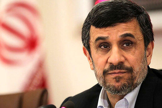 احمدی‌نژاد خود را برای ۱۴۰۰ آماده می‌کند