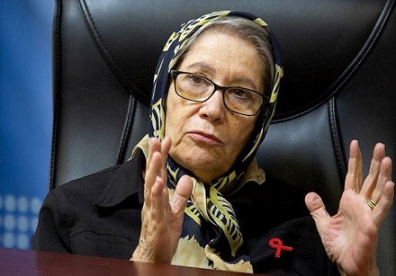 مینو محرز: شروع واکسیناسیون ایرانیان از خرداد 1400