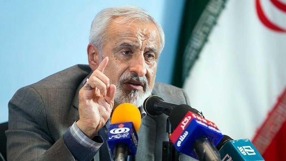 نادران: جعلی است / مجلس: نادران جرزنی می‌کند