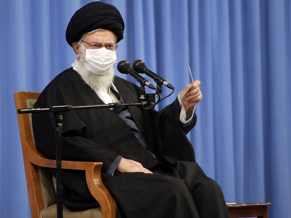 مجلس و دولت اختلاف‌نظر امروزشان را حل کنند که نشان‌دهنده دوصدایی نباشد / باید به دقت به این قانون که قانون خوبی است عمل شود