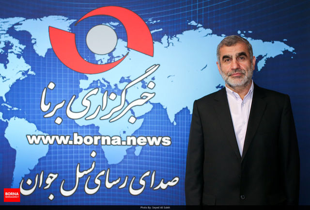 پاسخ نیکزاد به گلایه کدخدایی از مصوبات مجلس