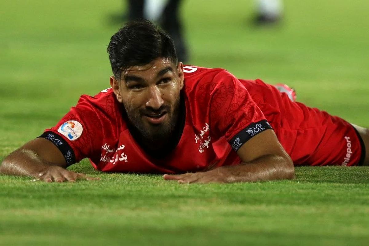 بازیکنی که پرسپولیس را دور زد یک نیمکت نشین مطلق