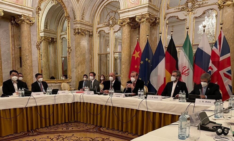 پکن در اقدامی کم سابقه آمار خرید نفت از ایران را رسانه‌ای کرده؛آن هم همزمان با مذاکرات وین.