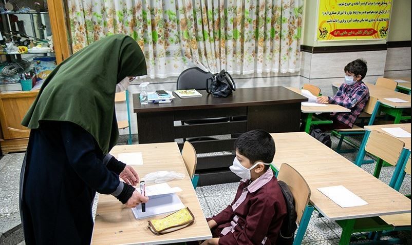 جزئیات ماجرای فحاشی عجیب به مدیران و معلمان!