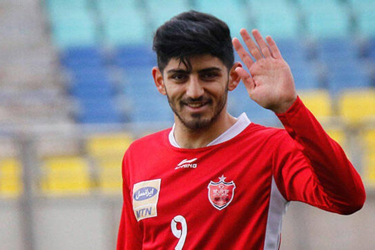 سوتی بزرگ ستاره پرسپولیس از چشم ها پنهان ماند ؛ دلیل باخت به صنعت نفت فقط لک نبود