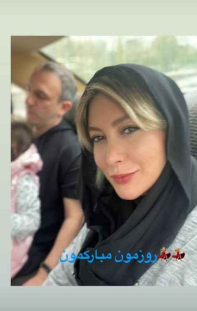 سلفی زیبای فریبا نادری در کنار خانواده اش + عکس سلفی زیبای فریبا نادری در کنار خانواده اش + عکس