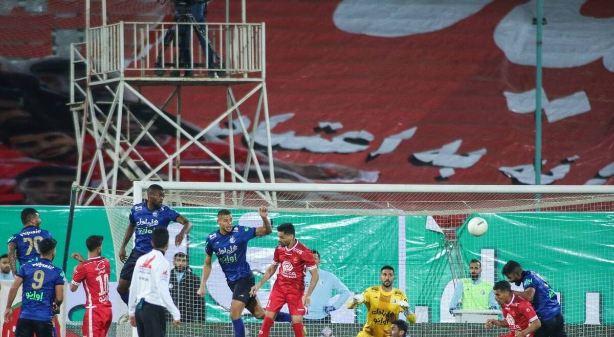 شوک عجیب به هواداران استقلال و پرسپولیس شوک عجیب به هواداران استقلال و پرسپولیس