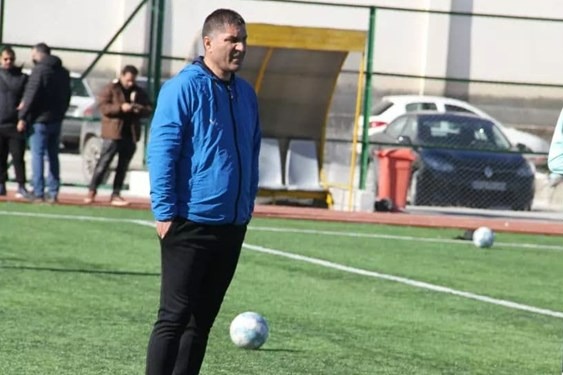 واکنش به رقابت سرخابی ها : امیدوارم پرسپولیس برای ششمین مرتبه قهرمان لیگ برتر شود