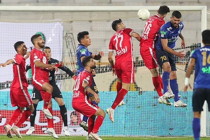 کری یک پرسپولیسی برای فرهاد مجیدی و استقلالی ها