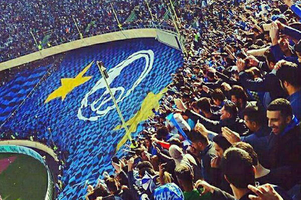 استقلالی‌ها علیه مدیر پرسپولیس!