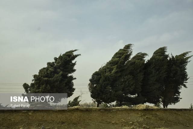 وزش باد شدید و بارش باران در برخی مناطق کشور