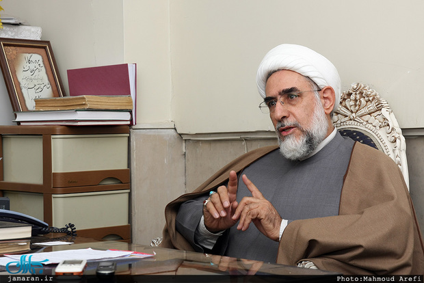 منتجب‌نیا: کسانی در جامعه ما هستند که رأی مردم را تزئینی می دانند