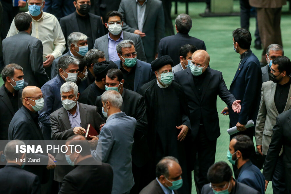 کابینه پیشنهادی رئیسی ضد غرب و اصولگرا با افرادی کم تجربه و غیر جوان است/در دوره رئیسی تعامل غرب با ایران آسان نخواهد بود