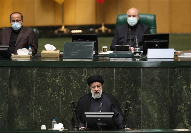 رئیسی: برنامه تحولی مفصل دولت تا چند روز آینده در اختیار همه قرار می‌گیرد