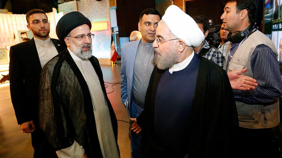 ممنوع برای روحانی، مجاز برای رئیسی