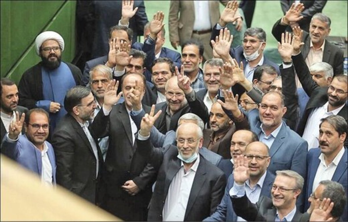 منتقدان تازه مجلس انقلابي