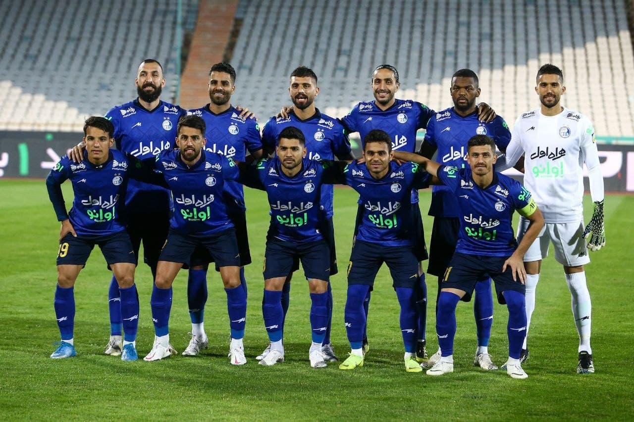 انتقاد تند یک استقلالی از کری خوانی برای پرسپولیسی ها