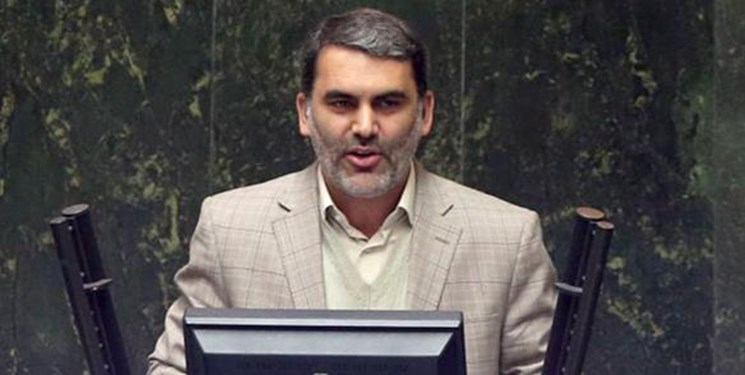 با حذف ارز ۴۲۰۰ تومانی برای برخی کالاها یارانه نقدی تا حداکثر هر نفر ماهانه صد هزار تومان پرداخت میشود با حذف ارز ۴۲۰۰ تومانی برای برخی کالاها یارانه نقدی تا حداکثر هر نفر ماهانه صد هزار تومان پرداخت میشود