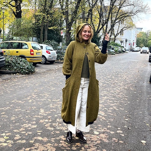 استایل خاص مهناز افشار با پالتو سبز + عکس