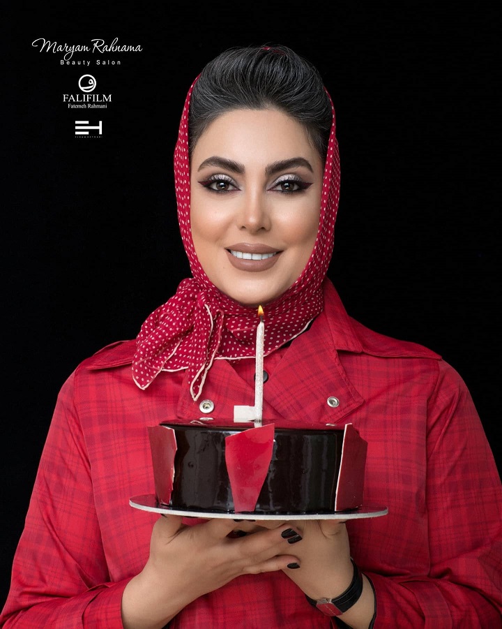 چهره جذاب و آرایش کرده نیلوفر شهیدی در تولدش + عکس چهره جذاب و آرایش کرده نیلوفر شهیدی در تولدش + عکس