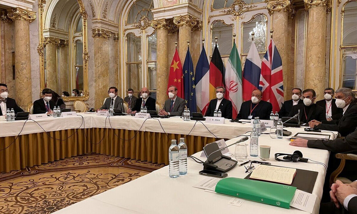 ادعای دیپلمات‌های اروپایی: مواضع تهران با برجام سازگار نیست/برجام بدون پیشرفتی سریع در مذاکرات به زودی تبدیل به پوسته‌ای توخالی خواهد شد