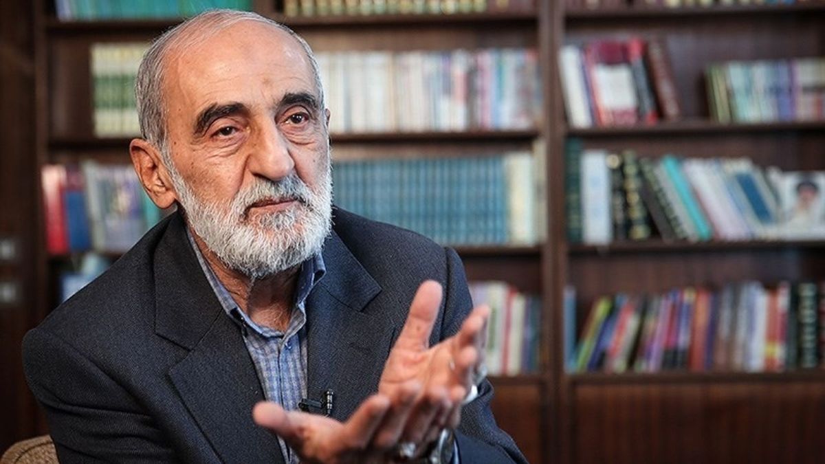 انتقاد تند حسین شریعتمداری به امیر عبداللهیان