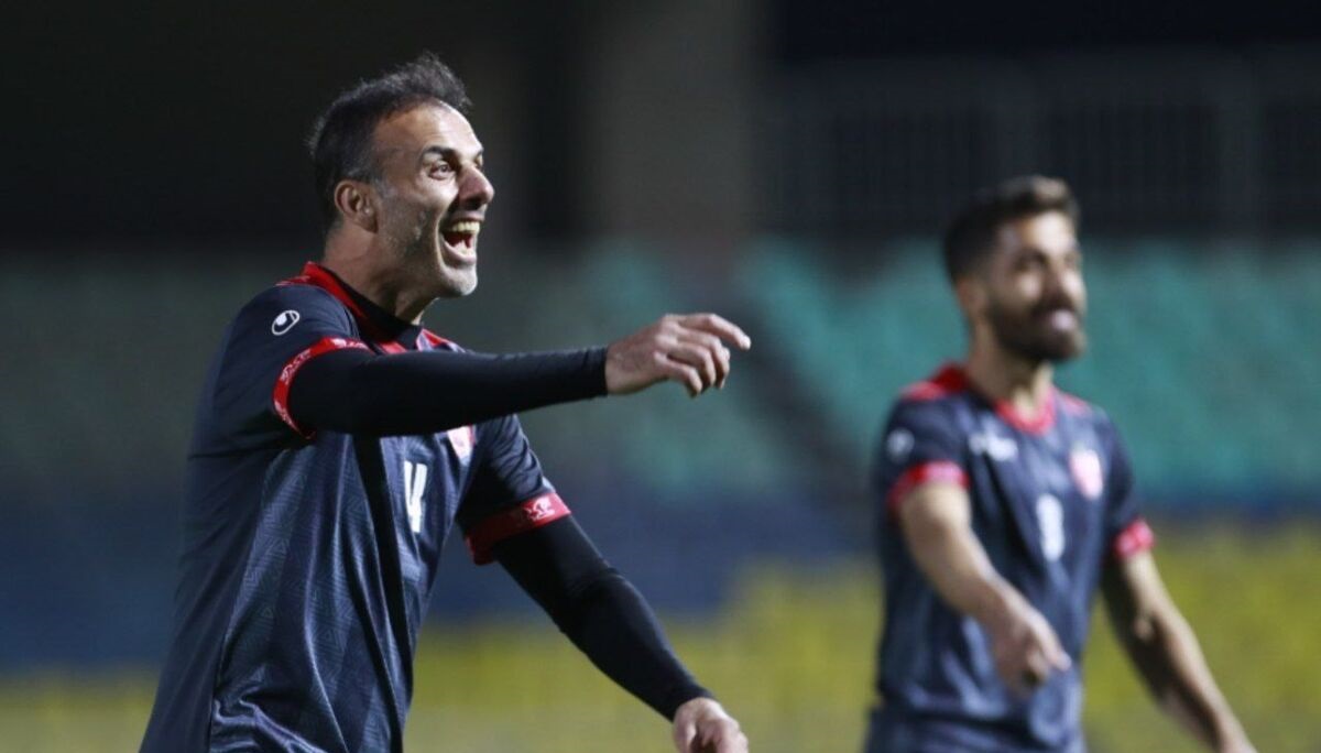 ستاره پرسپولیس رفتنی شد ؟ ۲ گزینه پیش روی کاپیتان