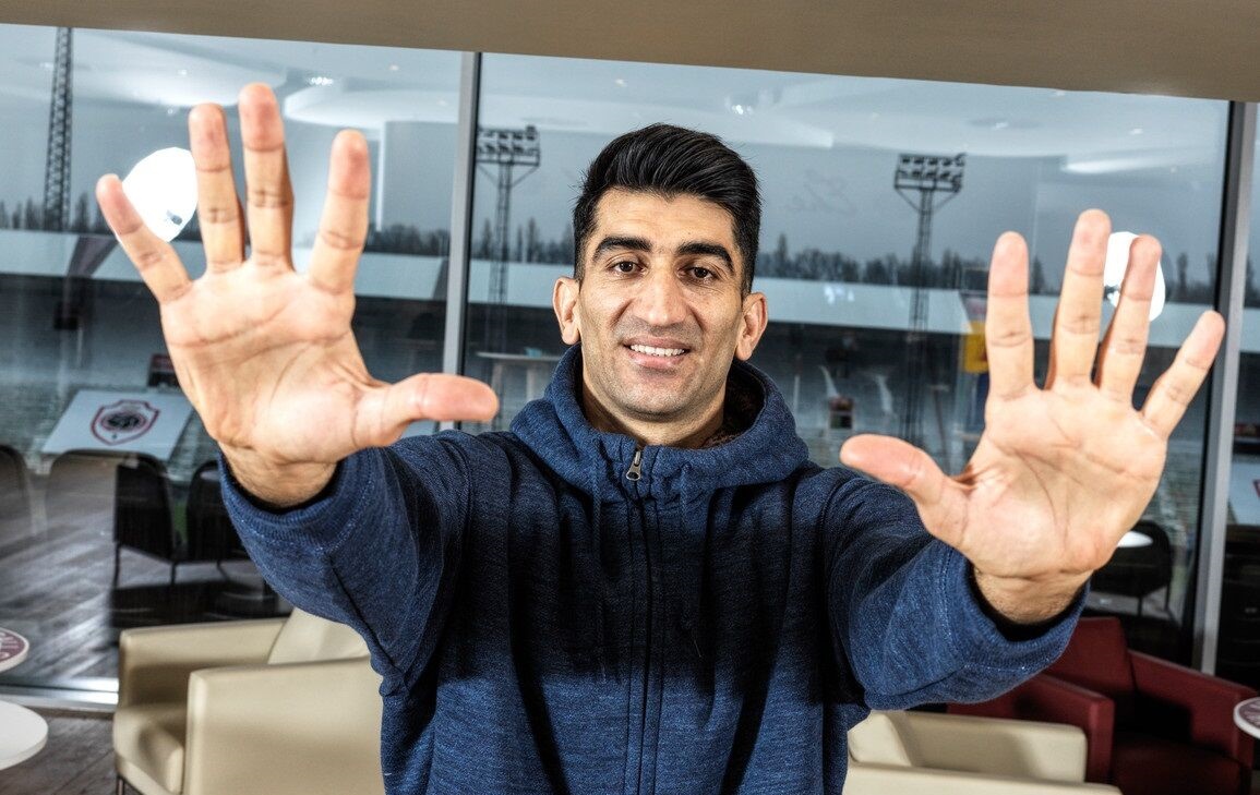 مشکل سربازی علیه پرسپولیسی شدن این ستاره ؟!