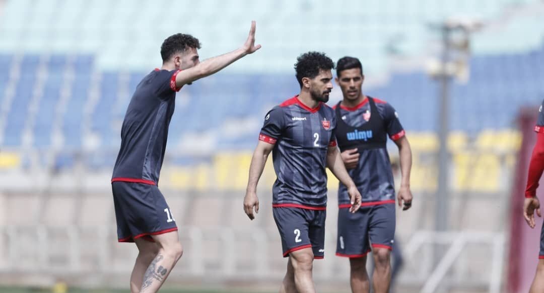 خبری مهم از تمرین تیم فوتبال پرسپولیس خبری مهم از تمرین تیم فوتبال پرسپولیس