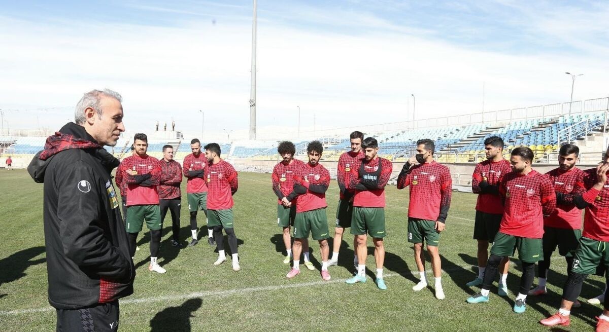 زمستان سخت گل‌محمدی و پرسپولیس در راه است!