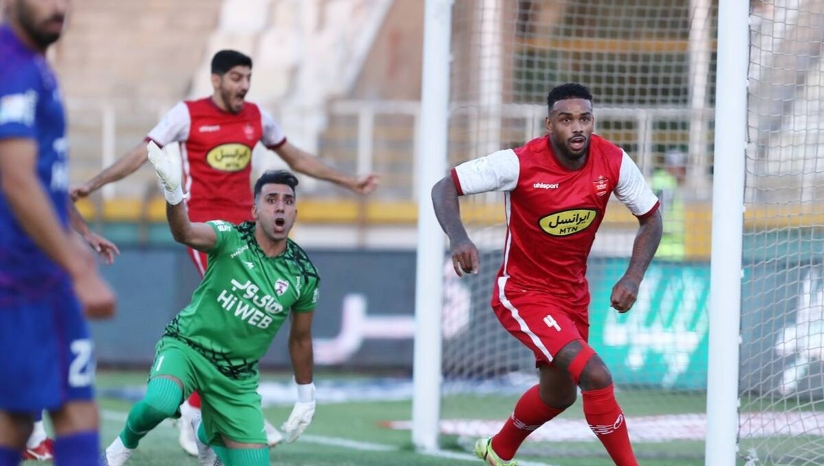 پرسپولیس با ضعیف‌ترین خط حمله در بین ۵ تیم مدعی