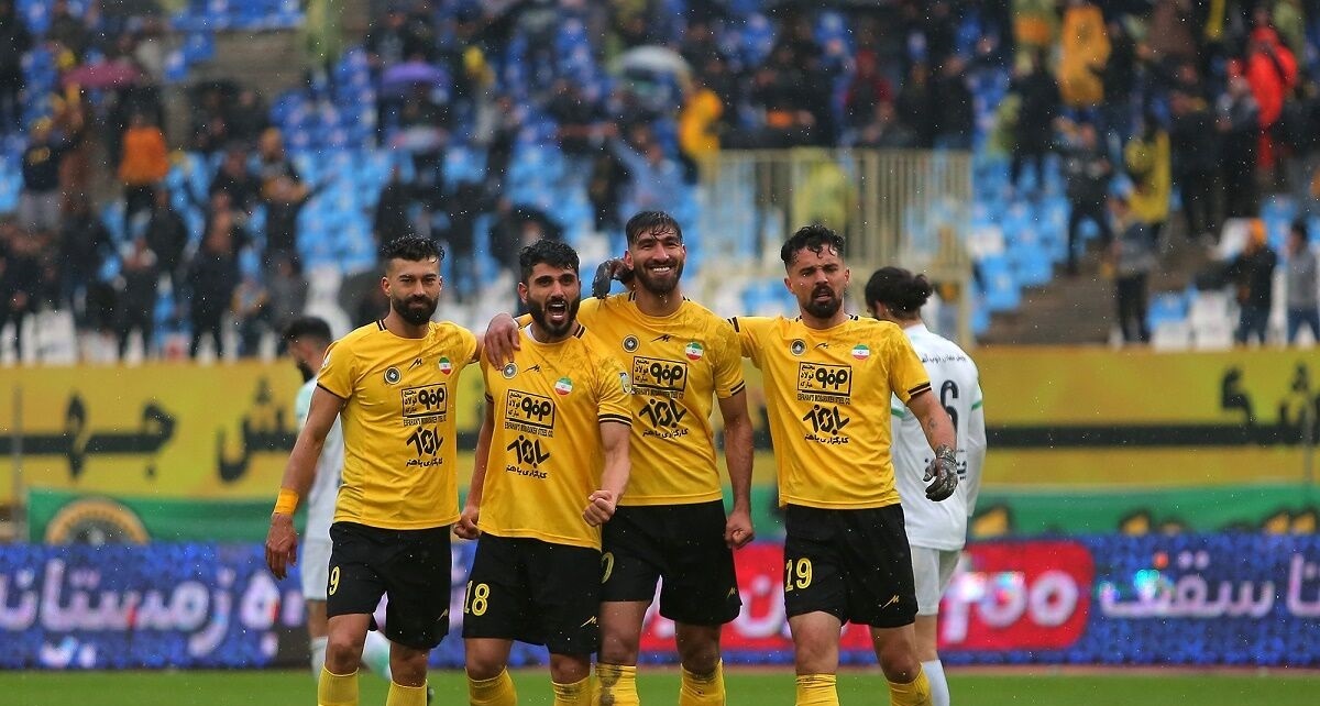 ۳ پرسپولیسی کنار گذاشته شده غوغا کردند