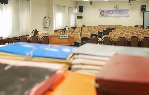 محکومیت «فرمانده انتظامی سابق چابهار» به ۱۵ ماه حبس و انفصال از خدمات دولتی / در پی شکایت «شاکی خصوصی» از «برخی تخلفات» اعلام شد + جزئیات اتهام