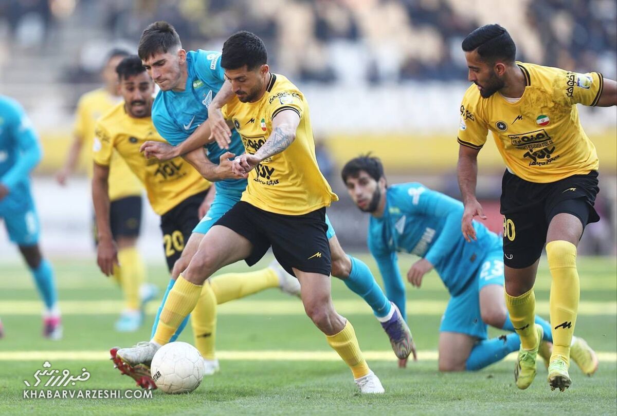 کُری خوانی سپاهانی‌ها برای پرسپولیس