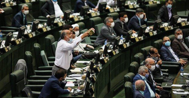 کلیات طرح اصلاح قانون انتخابات مجلس تصویب شد / مدت زمان رسیدگی به صلاحیت داوطلبان از ۶۰ روز به ۱۳۴ روز افزایش یافت