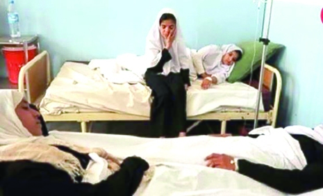 دختران زیر ضرب گاز سمی!