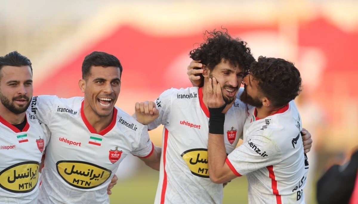 حمله به ستاره یحیی : این مدافع پرسپولیس بازیکن نیست