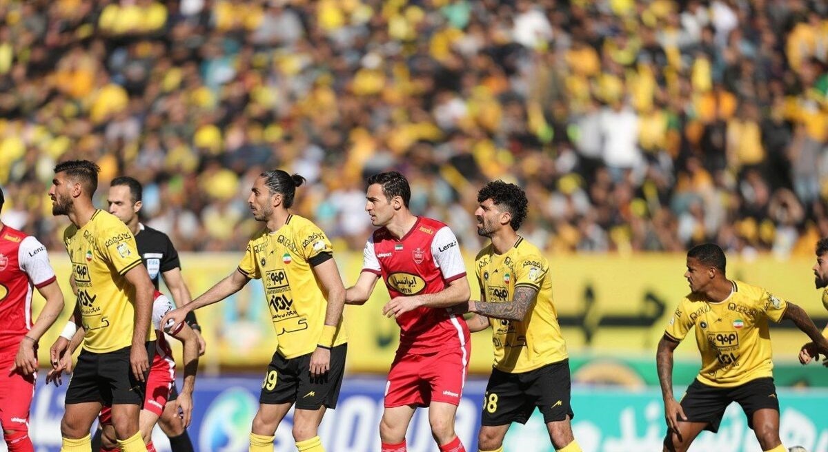 شانس سپاهان برای قهرمانی بیشتر از پرسپولیس و استقلال است