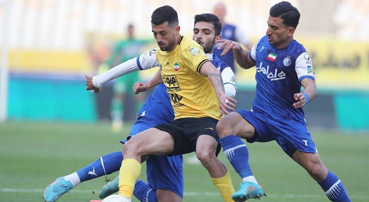 شوک به مورایس ؛ ستاره سپاهان بازی با پرسپولیس را از دست داد
