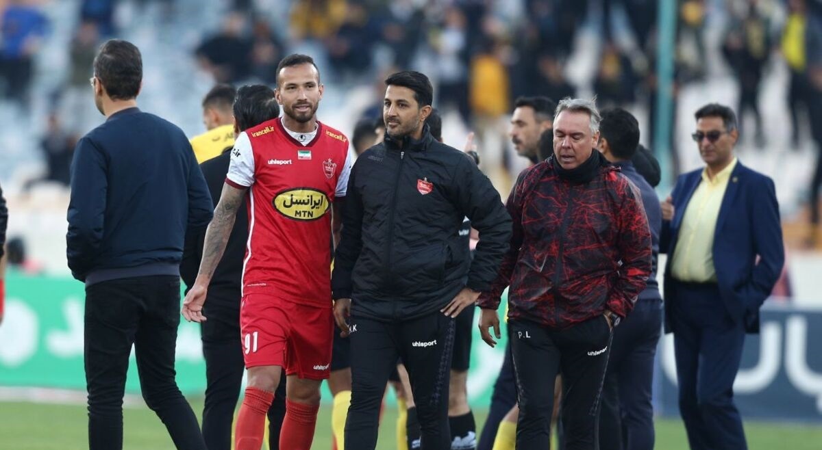 خرید گران قیمت گل‌محمدی در مسیر ضعیف‌ترین شماره ۷ تاریخ پرسپولیس