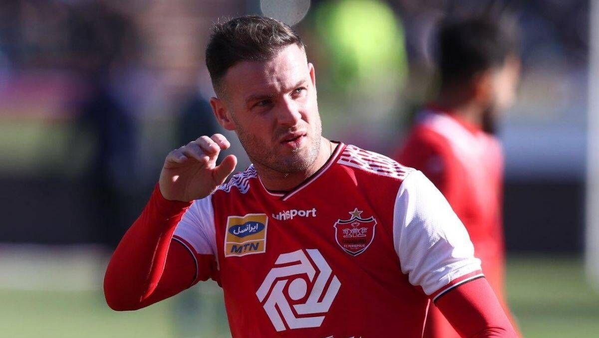 شوک بزگ ستاره فراری به پرسپولیس