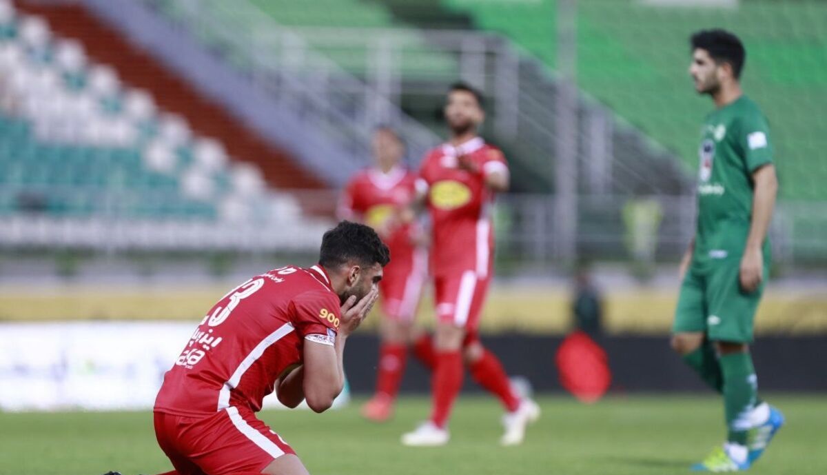 این ستاره پرسپولیس در دیدار با سپاهان فیکس می شود