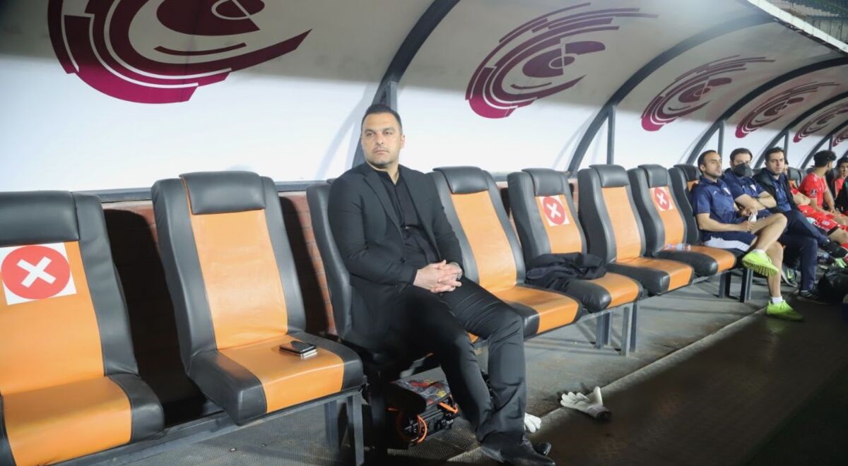 هواداران پرسپولیس منتظر خبر خوش باشند ؛ محمدی  از کاپیتان سابق پرسپولیس برای فصل بعد برنامه خواست!