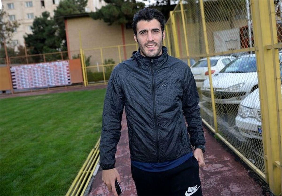 مشکل پرسپولیس مشخص شد ؛ دفاع کاپیتان سابق پرسپولیس از گل‌محمدی