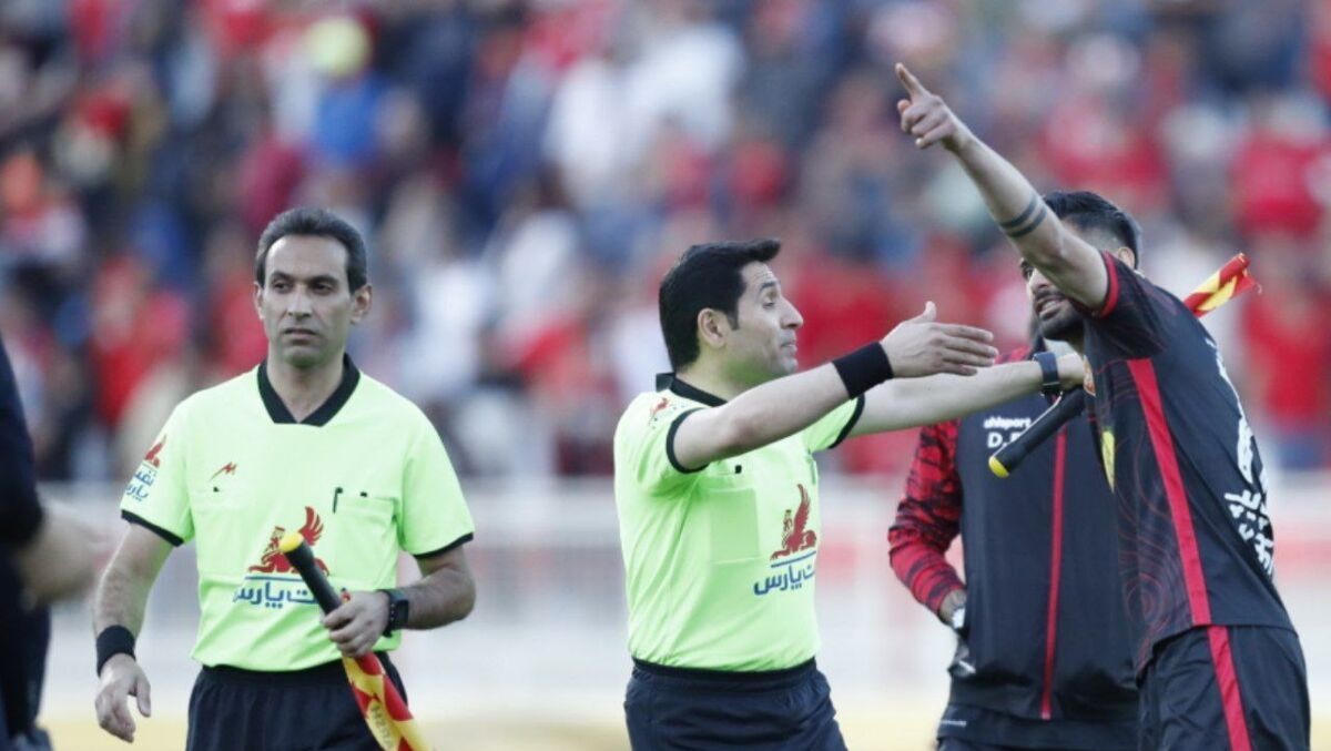 دلیل اخراج مدافع پرسپولیس فاش شد